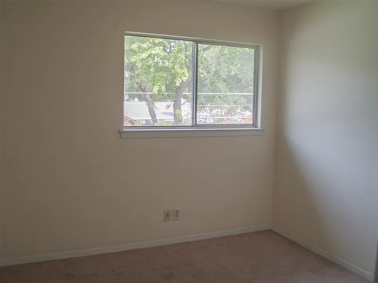 1745 Wooten Park Dr #101 — Photo 18