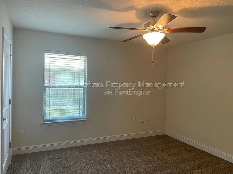 4170 Roosevelt Way — Photo 17