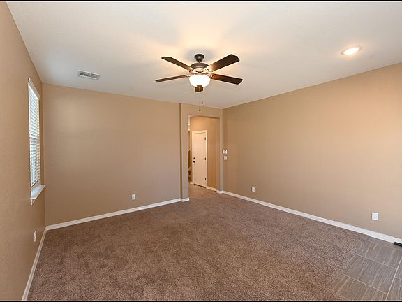 5th image of 4628 Marisabel Azcarate St