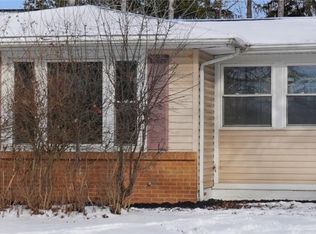 116 Saint Patrick Dr, Rochester, NY 14623