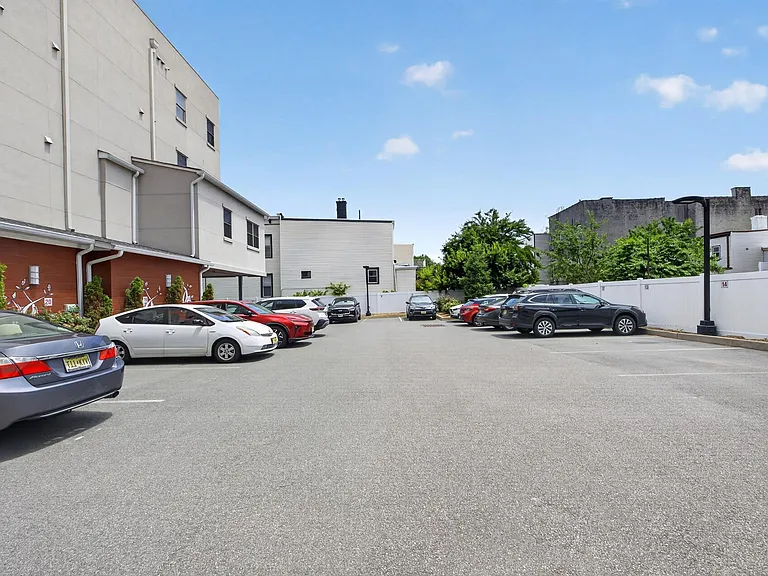 974 Summit Ave #409 — Photo 27