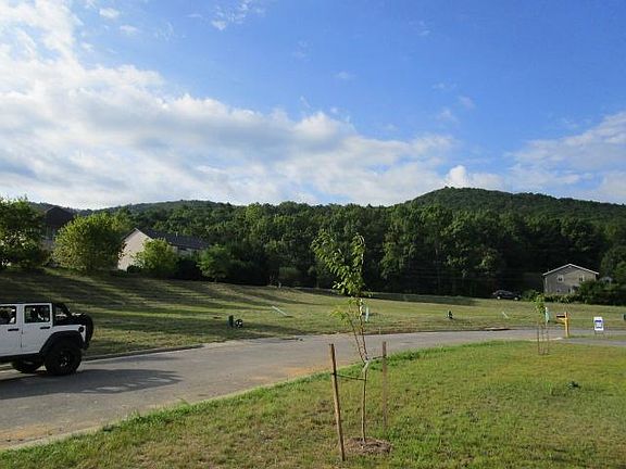 5th image of 4260 Hannah Belle Way
