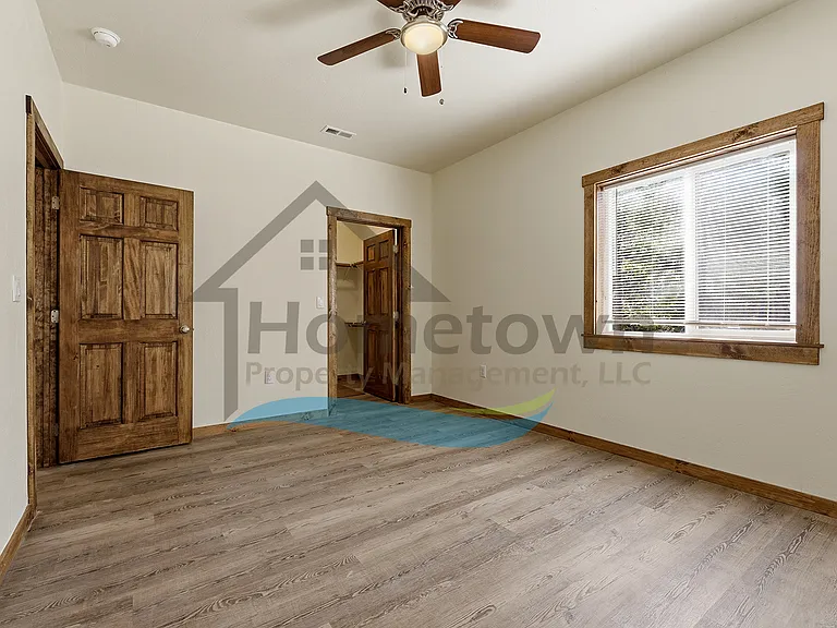 145 One Burnt Tree Ln #1 — Photo 7