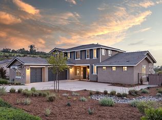 2405 Vista Mountain Dr, Vista, CA 92084