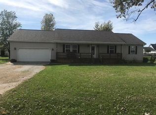 422 E Hamilton St, Odell, IL 60460