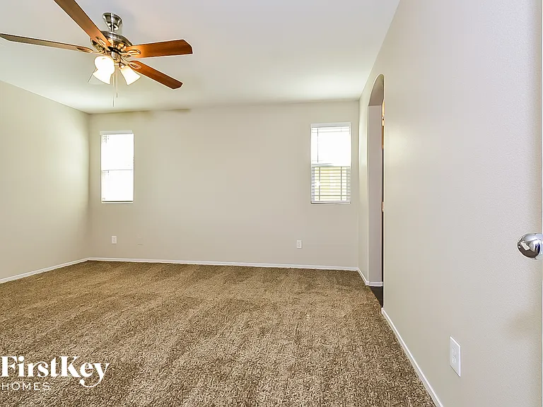 10651 Bandera Mountain Ln — Photo 10