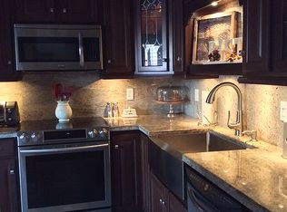 16360 SW 103rd Ter, Miami, FL 33196