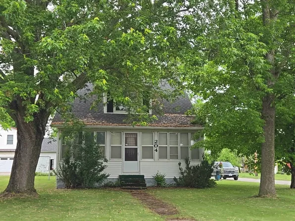 204 4th Ave SE, Freeport, MN 56331