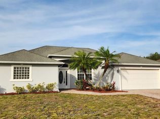 5610 NW North Crisona Cir, Port Saint Lucie, FL 34986