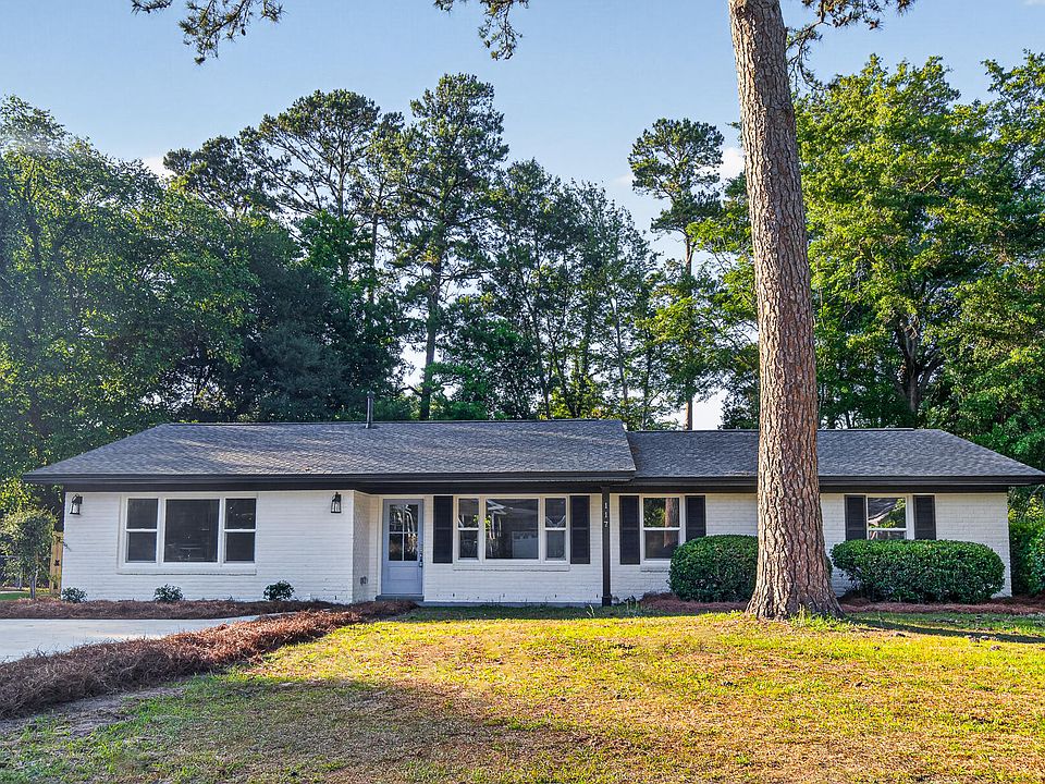 1st image of 117 Camelia Dr