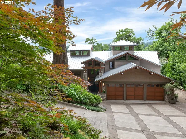 16661 Phantom Bluff Ct, Lake Oswego, OR 97034