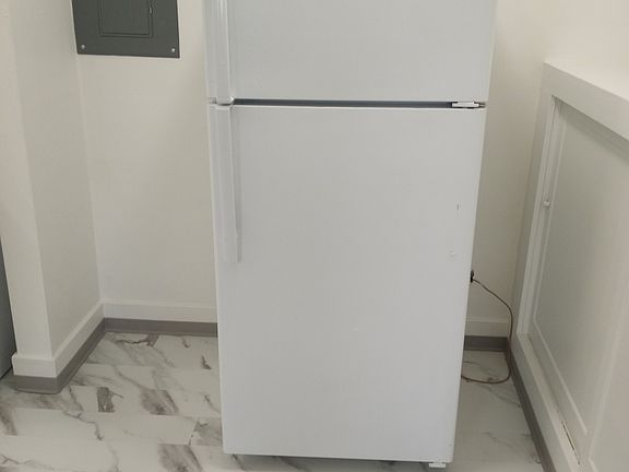 3rd image of 104 S Main St #308
