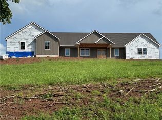 908 Wynncrest Dr, Marietta, OH 45750