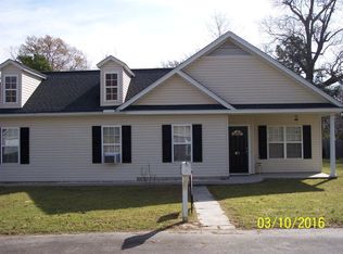 41 Sumter Ct, Manning, SC 29102