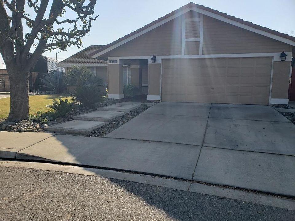 2nd image of 538 Waxwing Ct