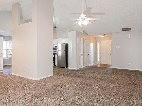 5th image of 3600 Biltmore Oaks Dr