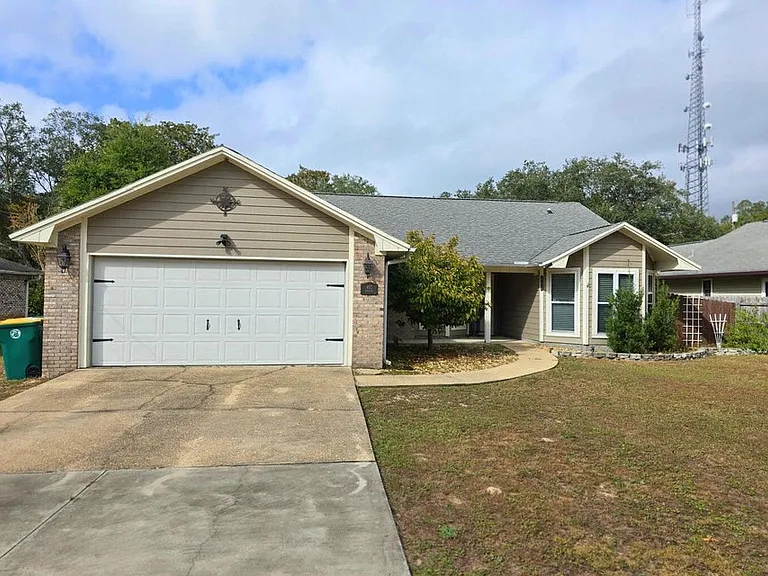 401 Evans Rd — Photo 1
