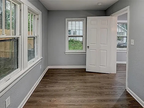 3701 S Benton Ave — Photo 13