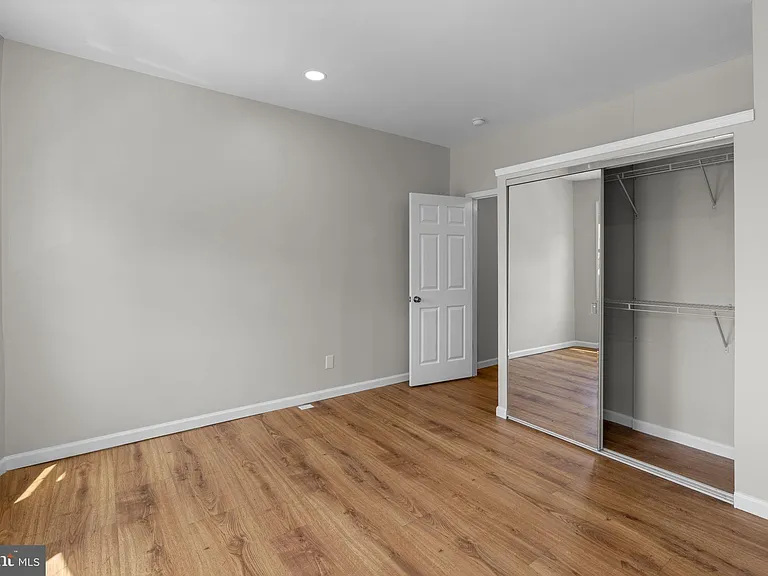 1305 Light St #2 — Photo 28