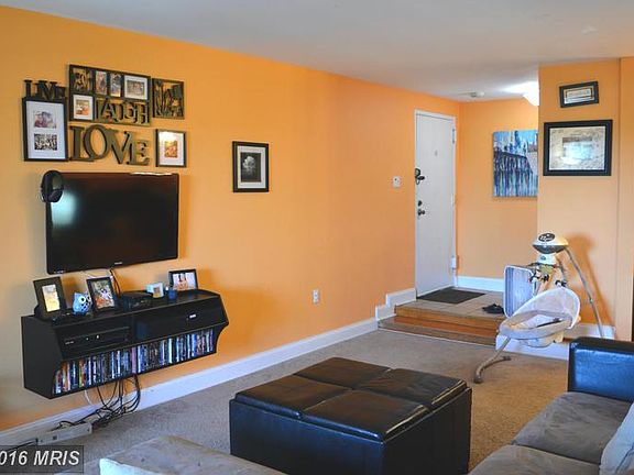 2nd image of 438 Girard St APT 260