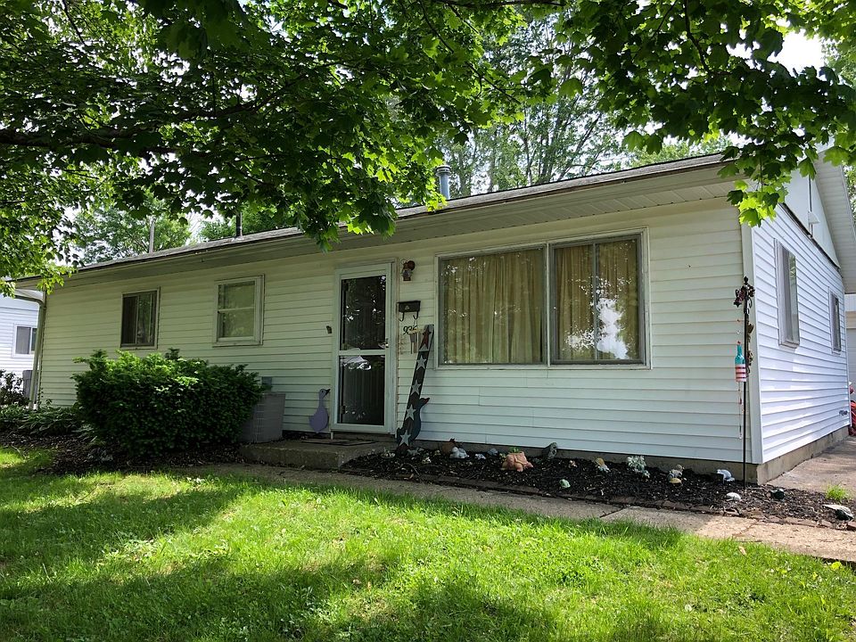 1st image of 936 Pleasant Dr