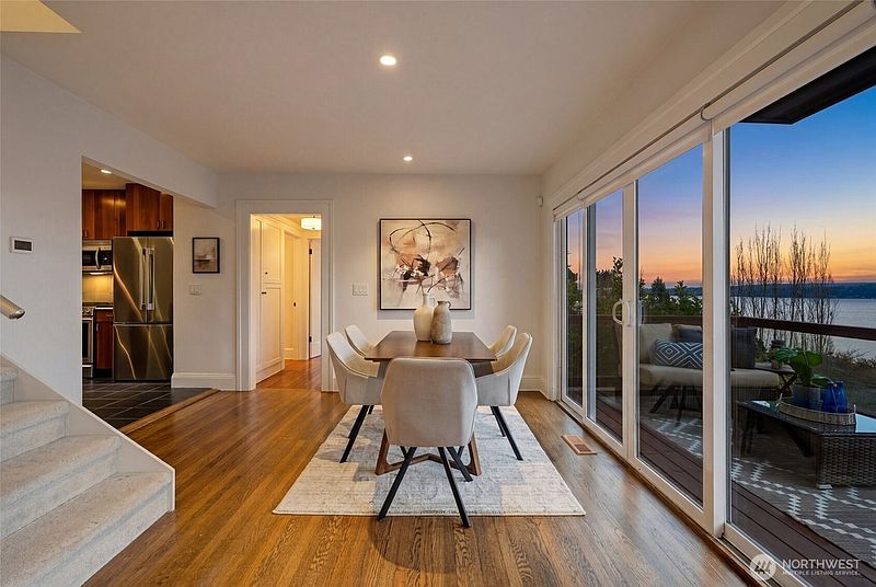 4th image of 603 38th Avenue