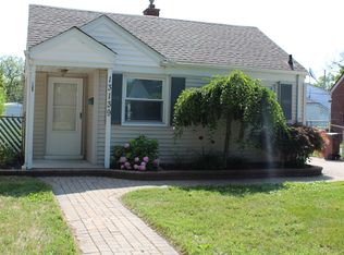 13139 Pearl St, Southgate, MI 48195