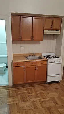 Rented by Old Brooklyn Real Estate Inc | media 20