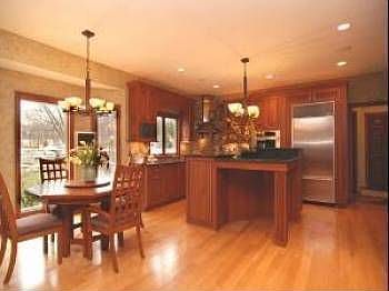 4th image of 1241 W Groh Ct