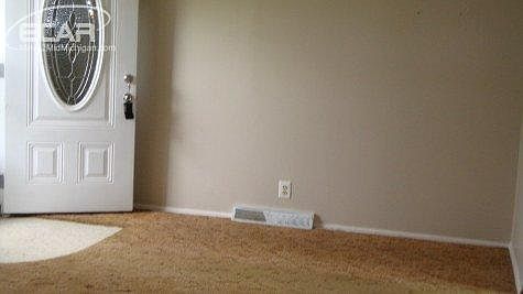 5th image of 2037 Kent Dr