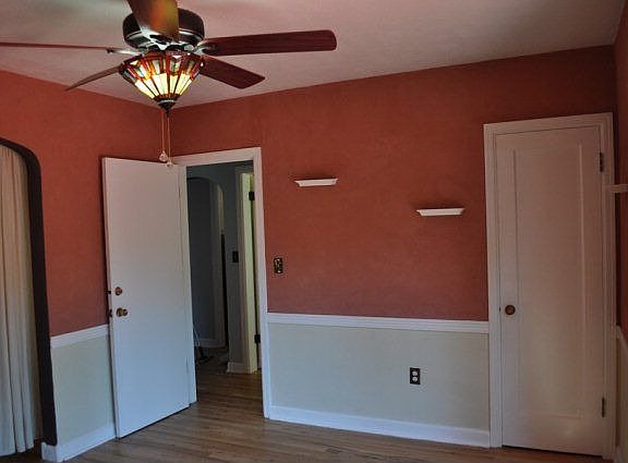4th image of 368 11th St