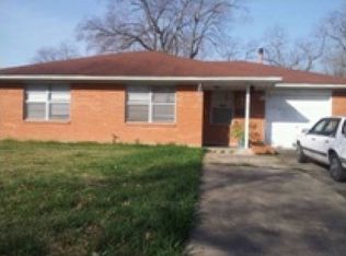 2126 Blueberry Ln, Pasadena, TX 77502