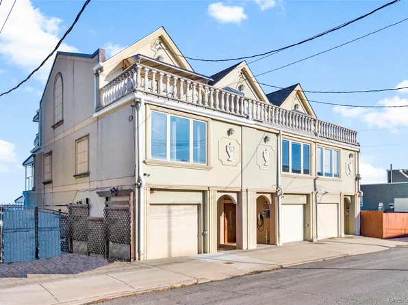 822 Dean Avenue, Bronx, NY 10465