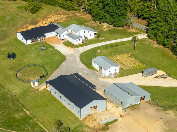 715 Red Williams Rd, Huntingdon, TN 38344
