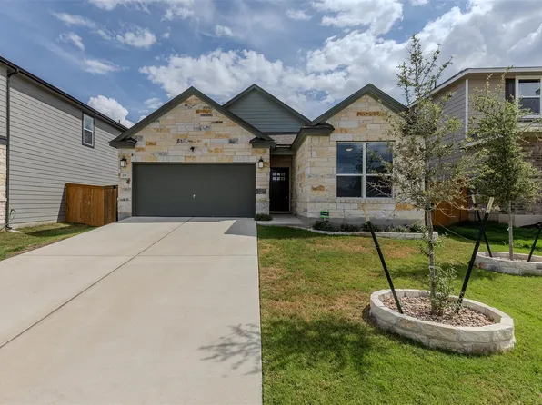 236 Colonel McNally Loop, Jarrell, TX 76537