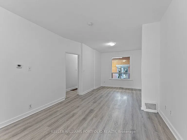 570 Jones Ave — Photo 11