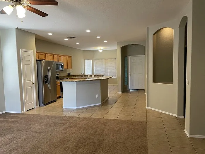 14627 W Crocus Dr — Photo 7