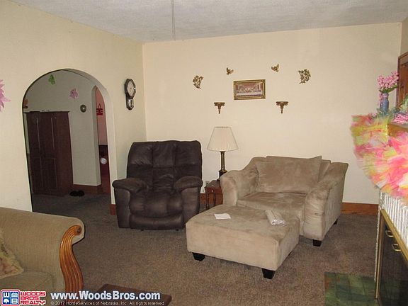 4th image of 865 S 40th St