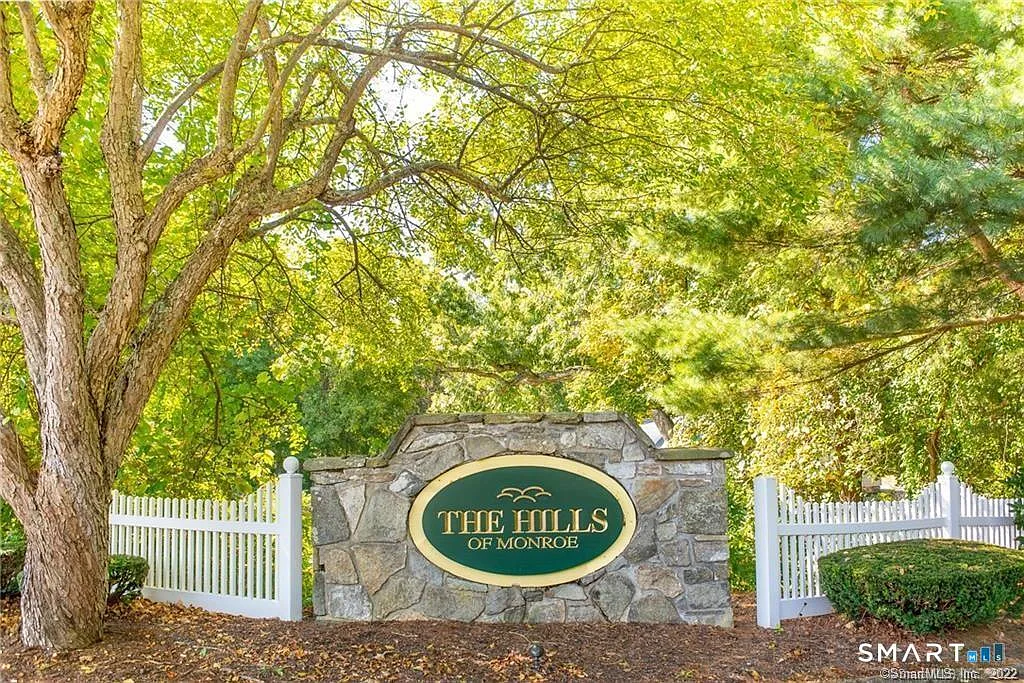 1 bed, 2.0 bath, 1279 sqft, $2,650 — Photo 1