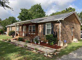2074 Split Rail Rd, Murfreesboro, TN 37128