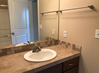 15076 NW Central Dr APT 108, Portland, OR 97229