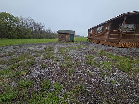 4th image of 627 Kingdom Rd