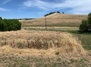 4210 Lakeview Dr, Ione, CA 95640