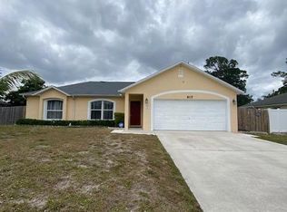 817 SW Commonwealth Rd, Port Saint Lucie, FL 34953