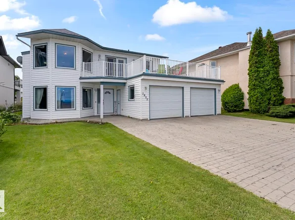 1805 1st Ave, Cold Lake, AB T9M 1B5