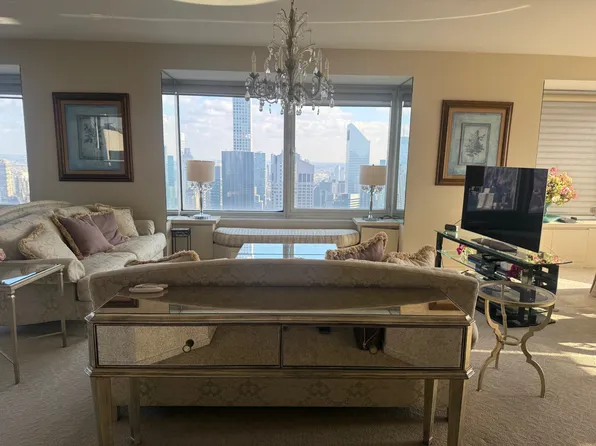 150 West 56th Street image 2 of 5