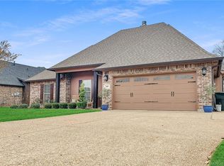 245 Arrowhead Dr, Bossier City, LA 71111