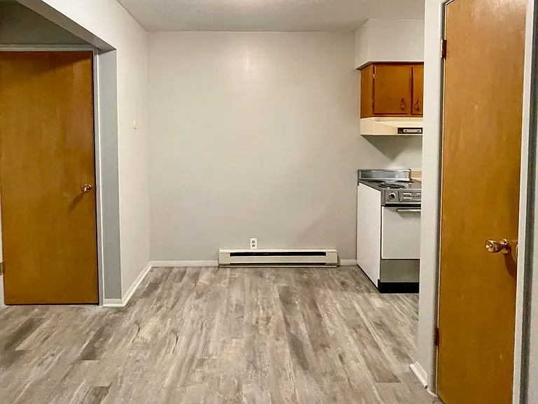2310 N Oakwood Ave #2 — Photo 9