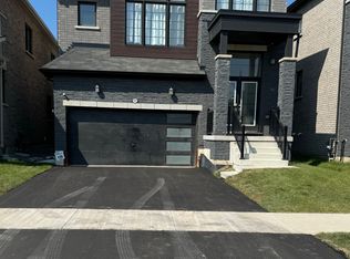 409 Barker Pkwy, Thorold, ON L2V 0B6