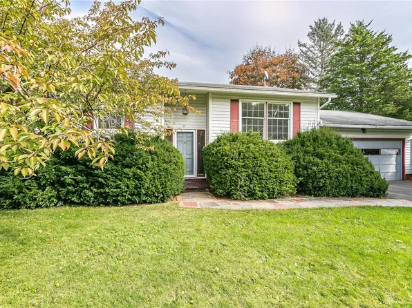 25 Atwood Ave, Geneva, NY 14456